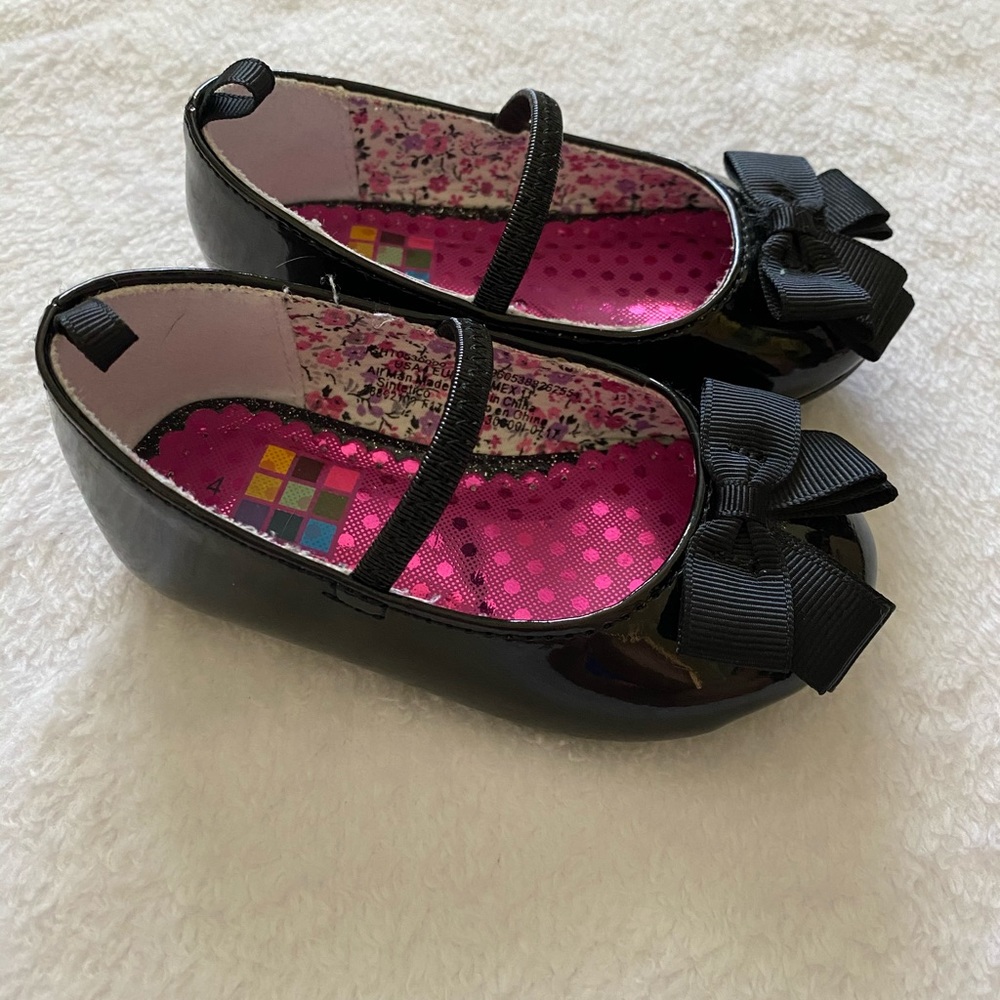Toddler dress shoes